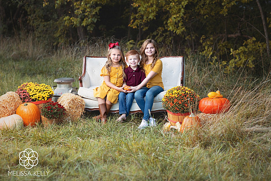 It's Fall Y'all Family Session